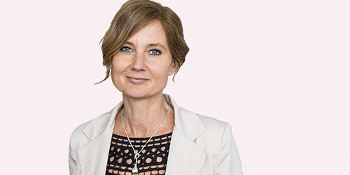 Josefine Grandin, en sykepleier med spesialistkunnskap om inkontinens hos TENA Josefine Grandin, en sykepleier med spesialistkunnskap om inkontinens hos TENA
